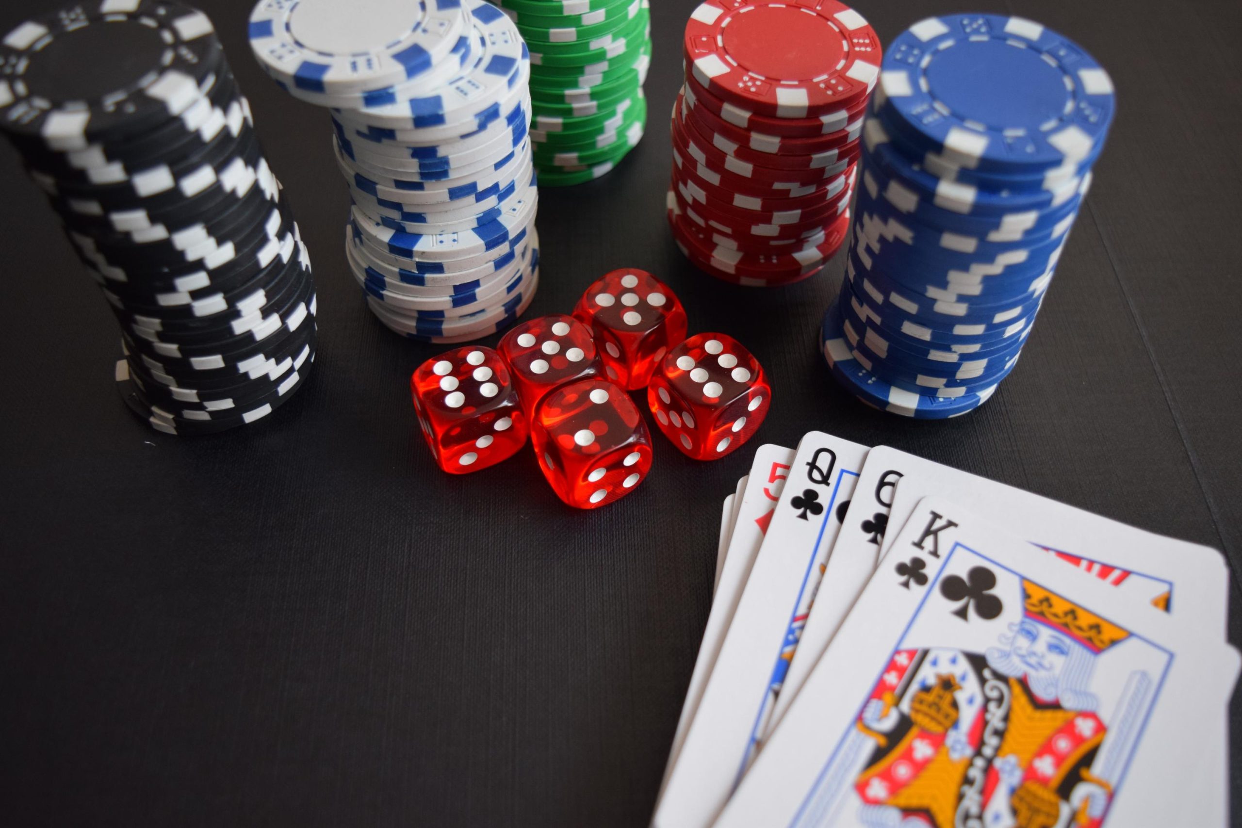 Discover Different Features and Styles When You Try Playing PG Slots